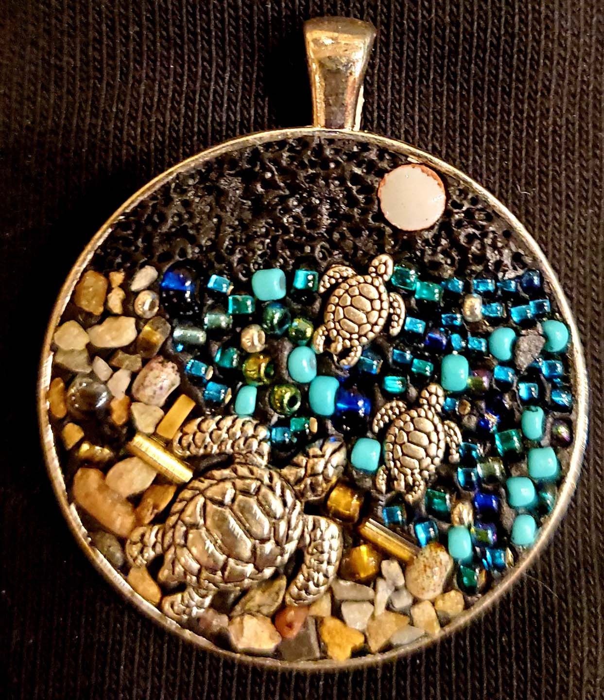 blue black pendant