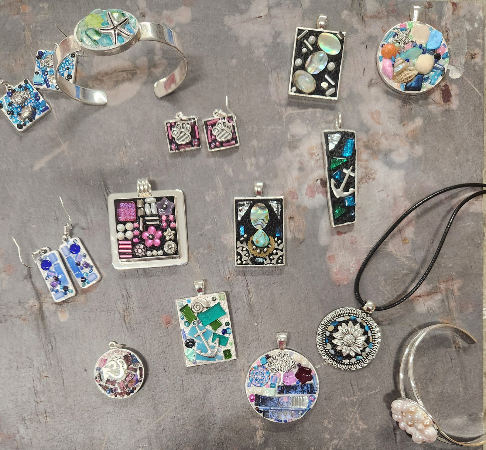 Ladies' Night Out Mosaic Jewelry