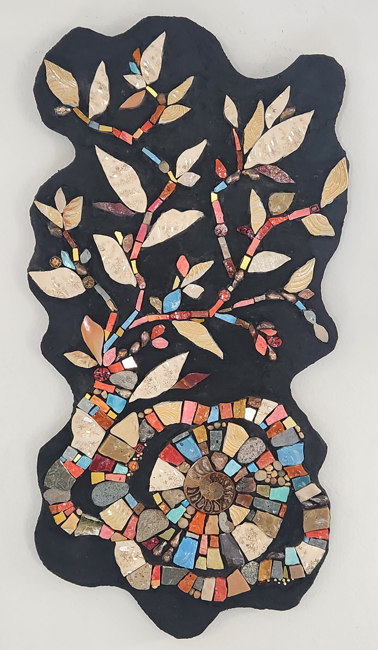 Smalti, pottery, ceramic, slate and rocks